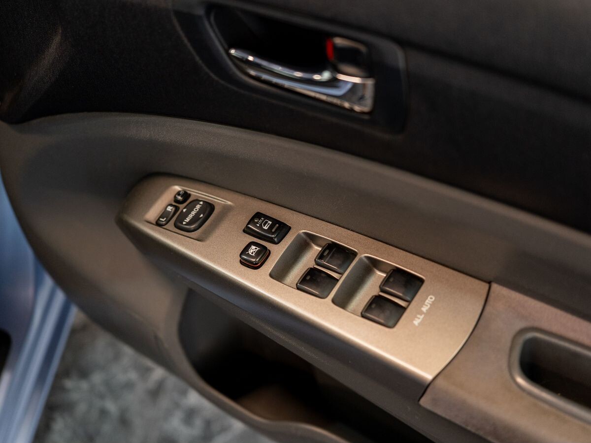 Toyota Prius 2008 - фото автомобиля