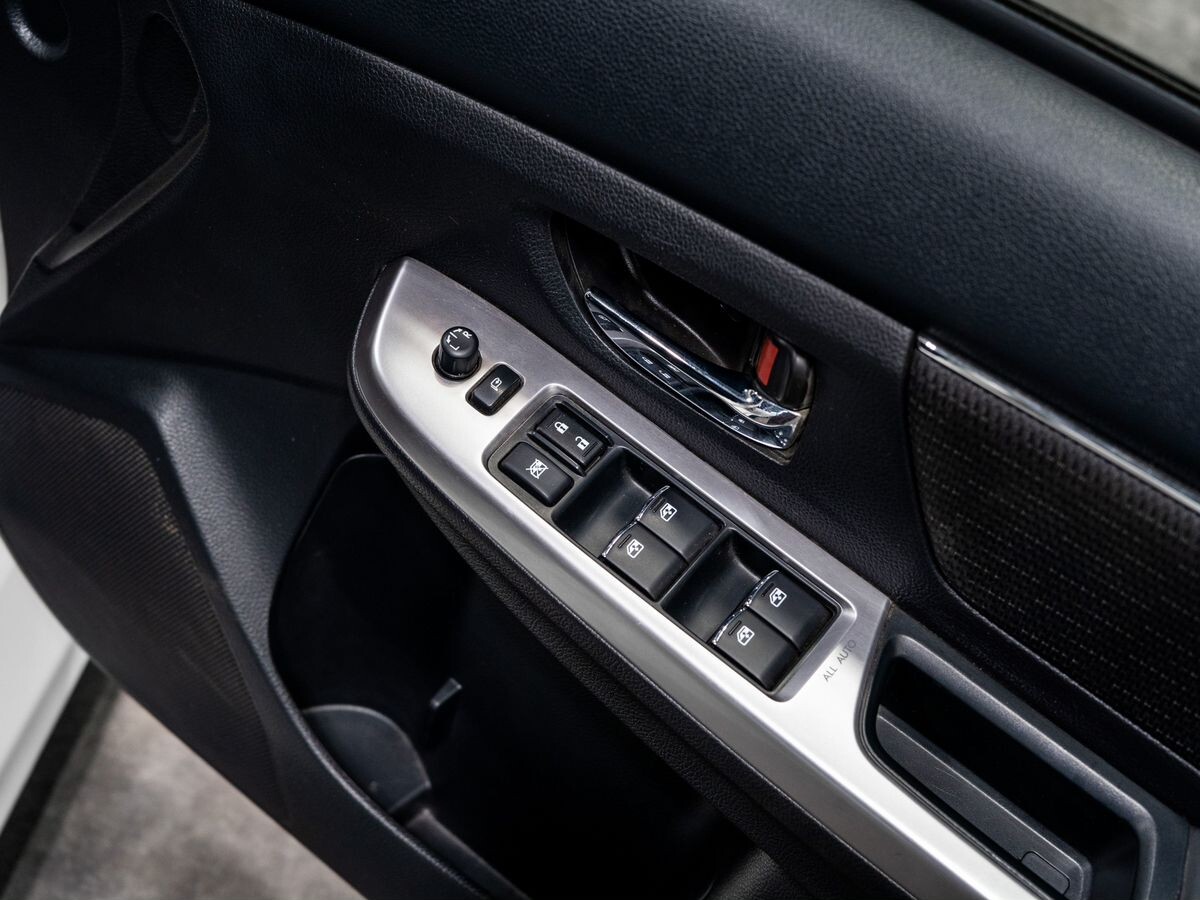 Subaru Levorg 2016 - фото автомобиля