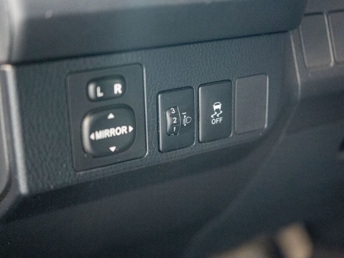 Toyota RAV4 2013 - фото автомобиля
