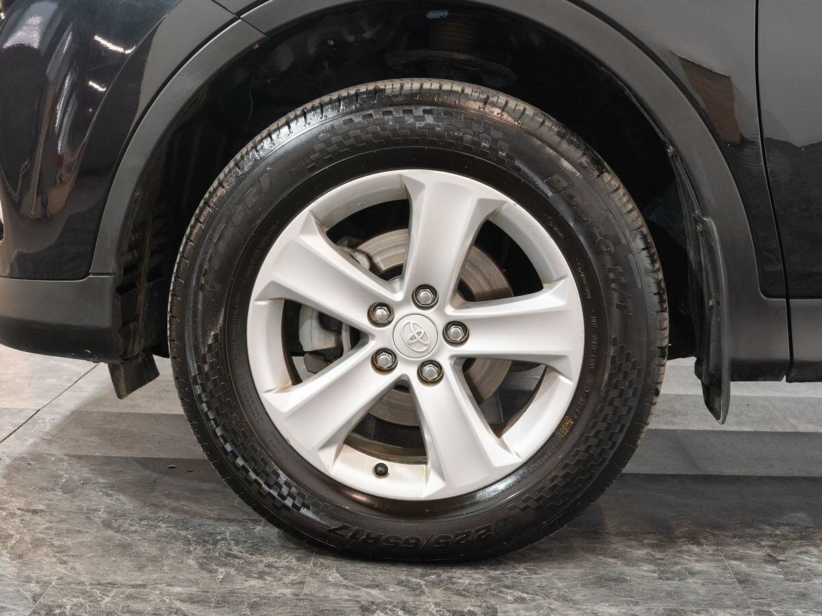 Toyota RAV4 2013 - фото автомобиля