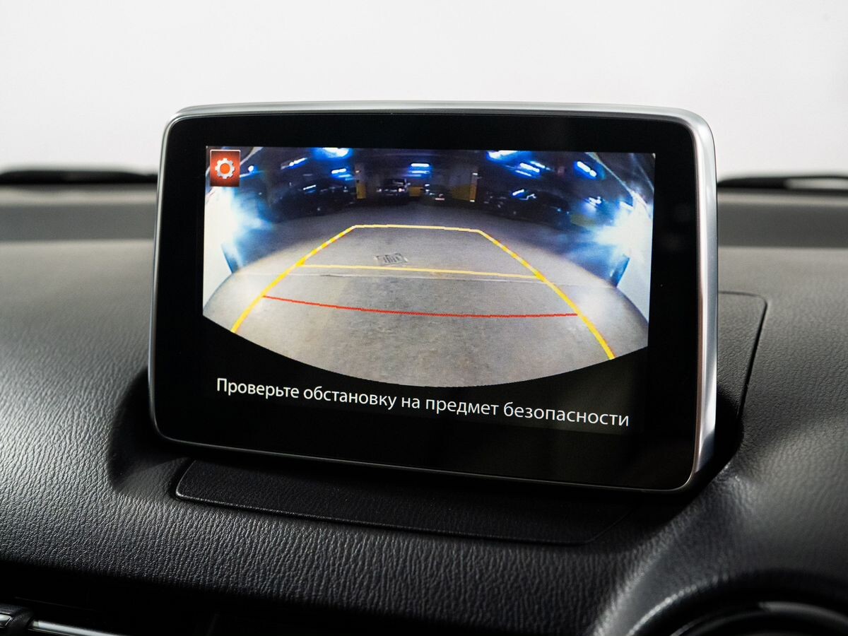 Mazda Demio 2015 - фото автомобиля