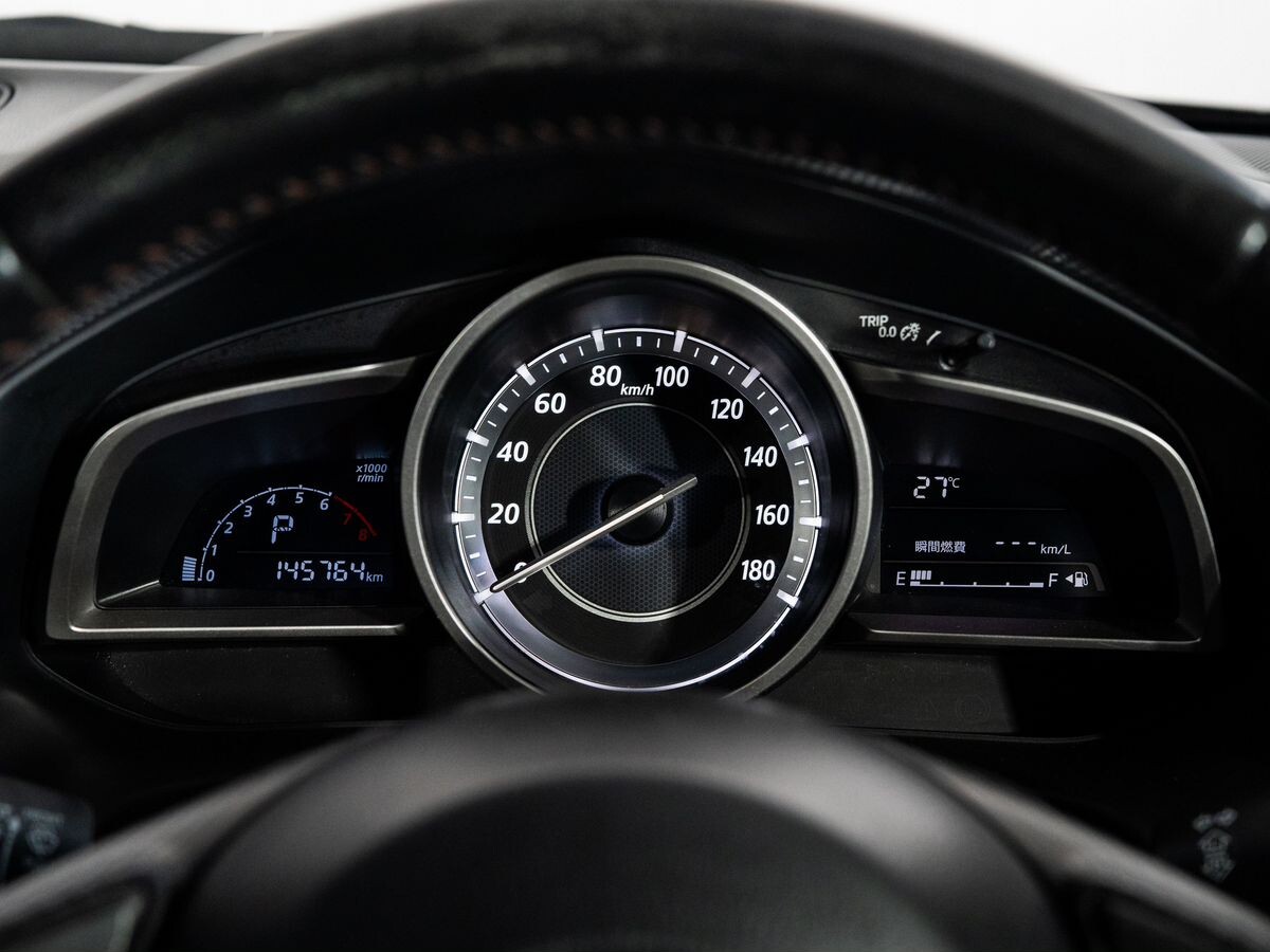 Mazda Axela 2014 - фото автомобиля