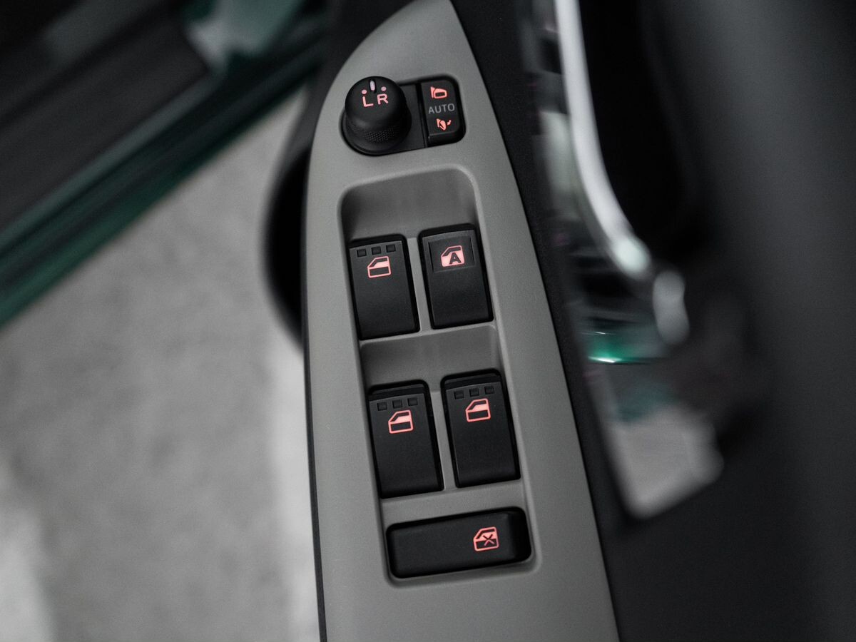Toyota Passo 2016 - фото автомобиля