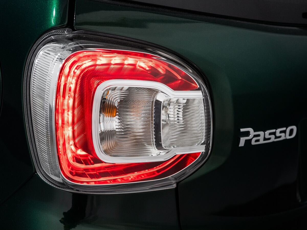 Toyota Passo 2016 - фото автомобиля