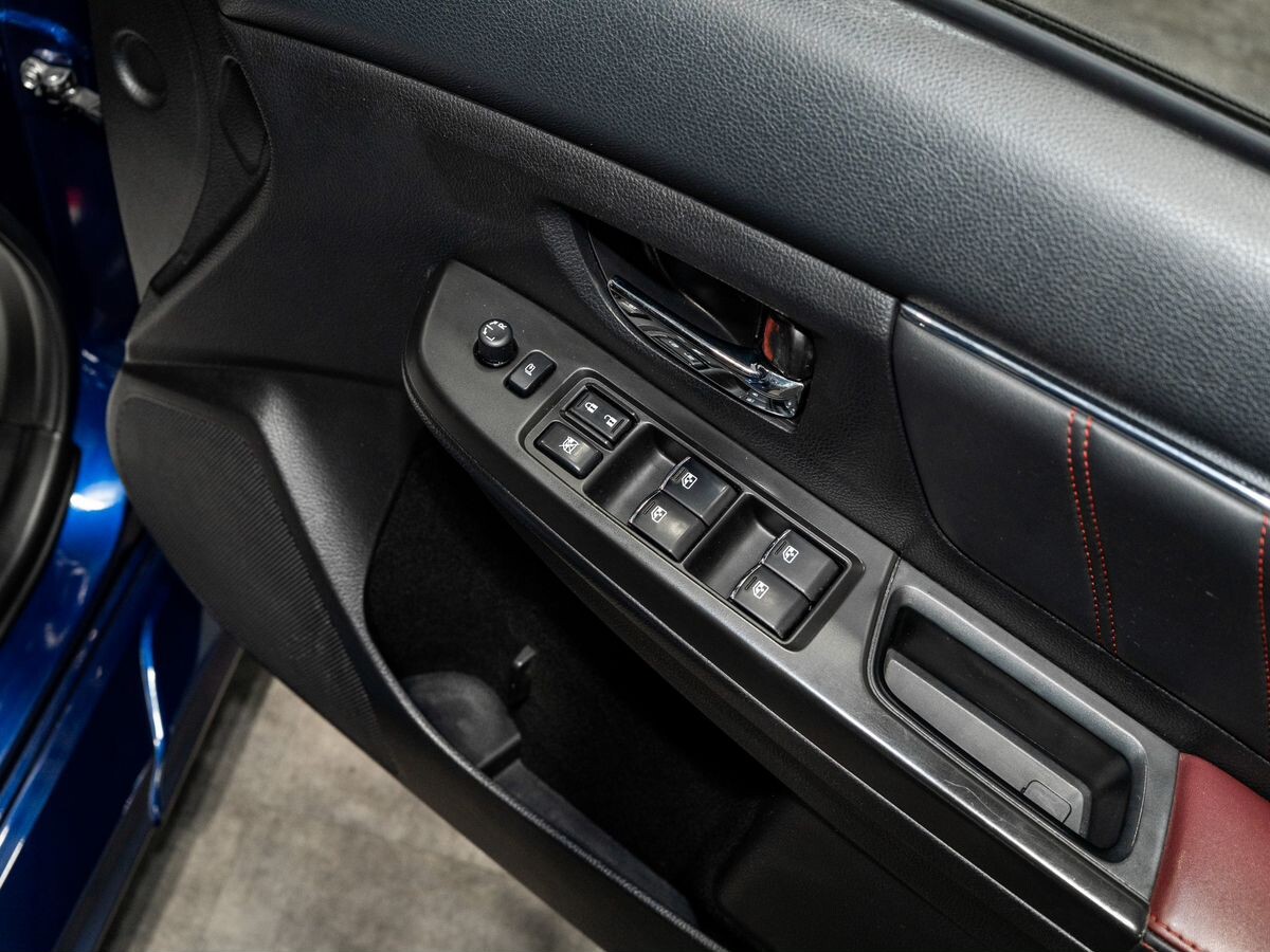 Subaru Levorg 2017 - фото автомобиля