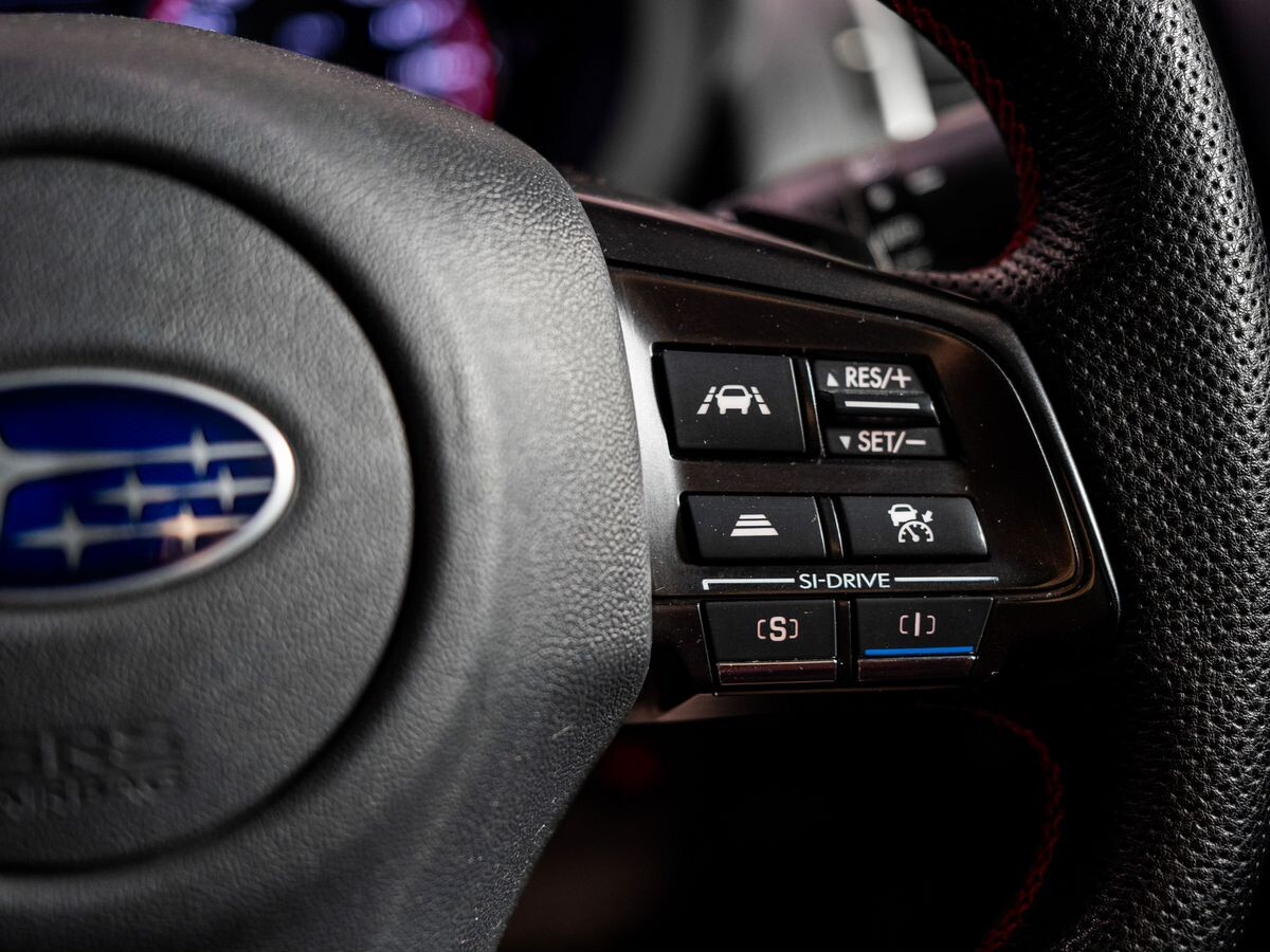 Subaru Levorg 2017 - фото автомобиля