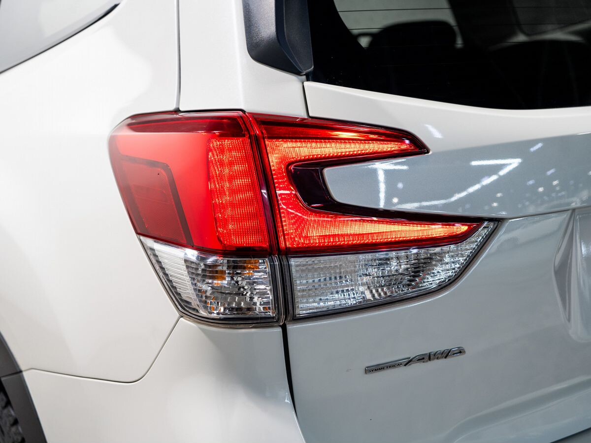 Subaru Forester 2018 - фото автомобиля