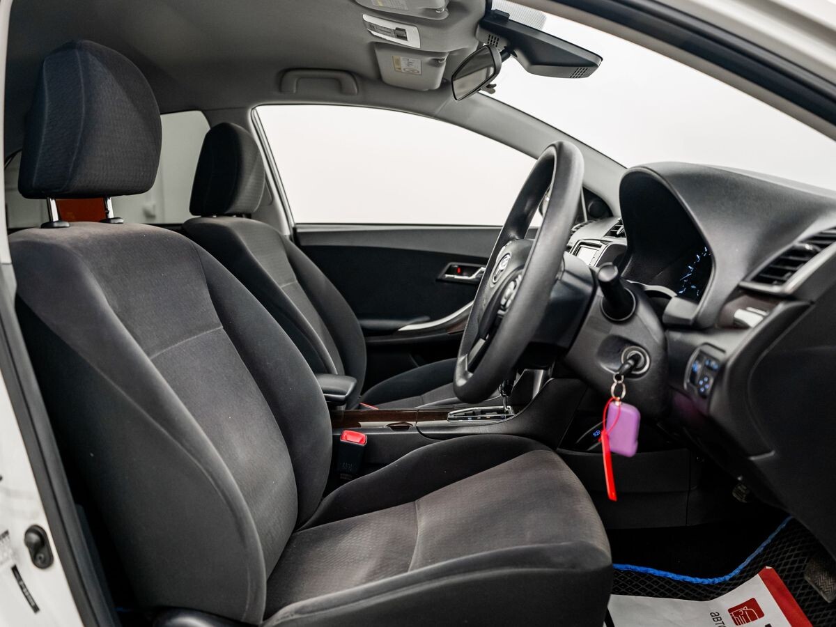 Toyota Allion 2017 - фото автомобиля