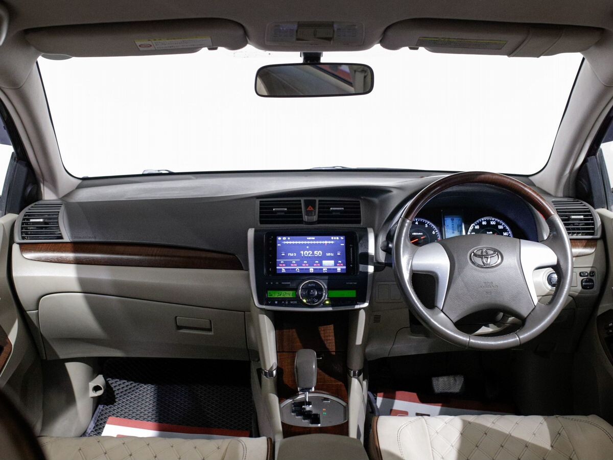 Toyota Allion 2011 - фото автомобиля
