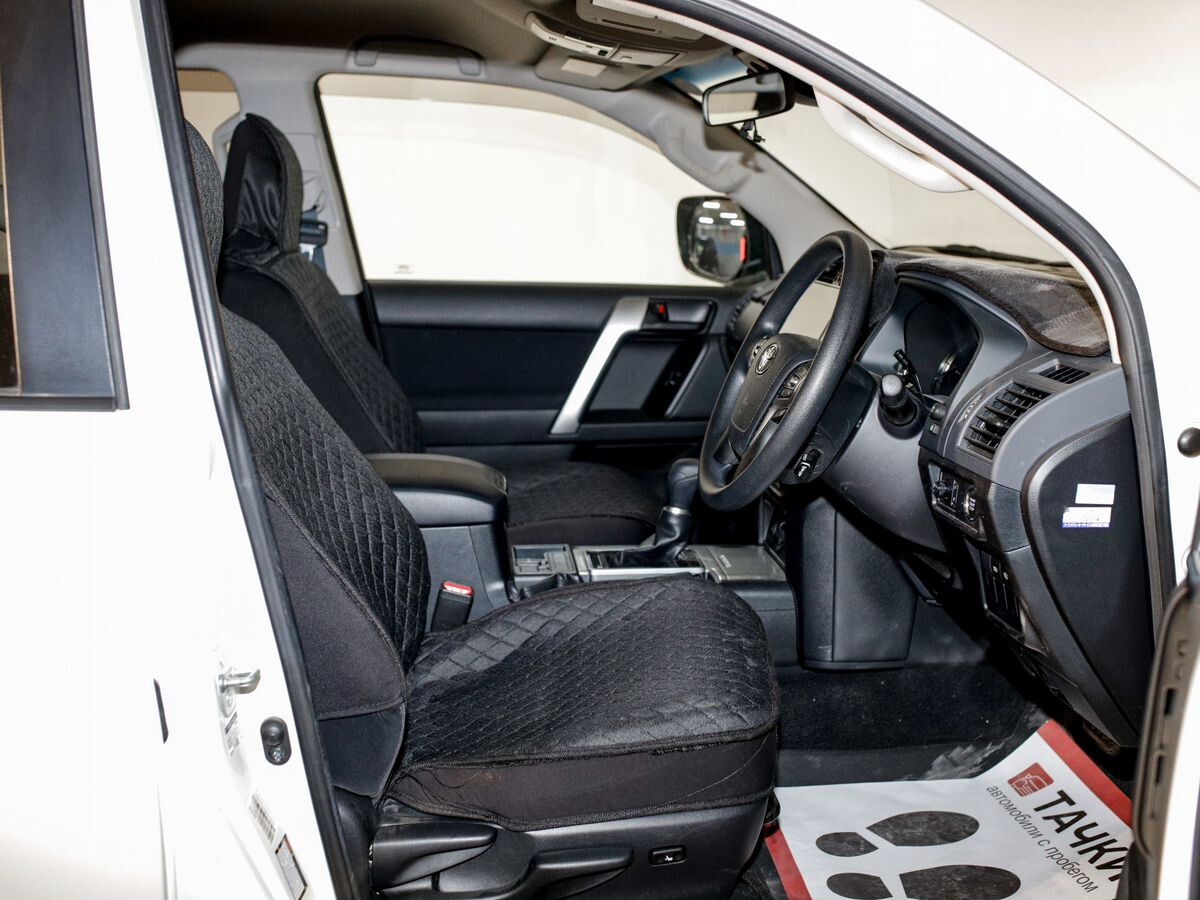 Toyota Land Cruiser Prado 2020 - фото автомобиля