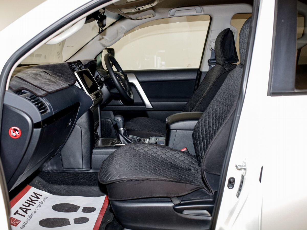 Toyota Land Cruiser Prado 2020 - фото автомобиля