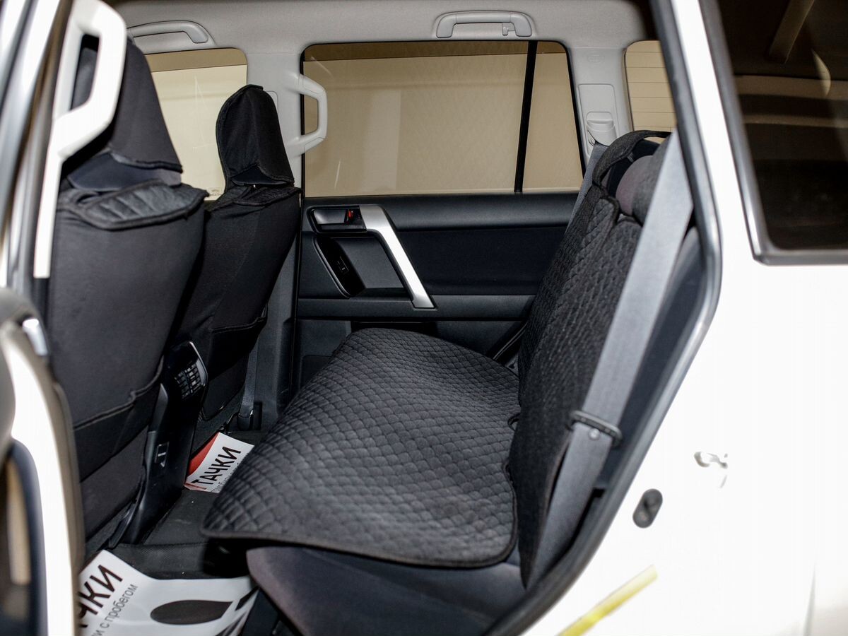 Toyota Land Cruiser Prado 2020 - фото автомобиля