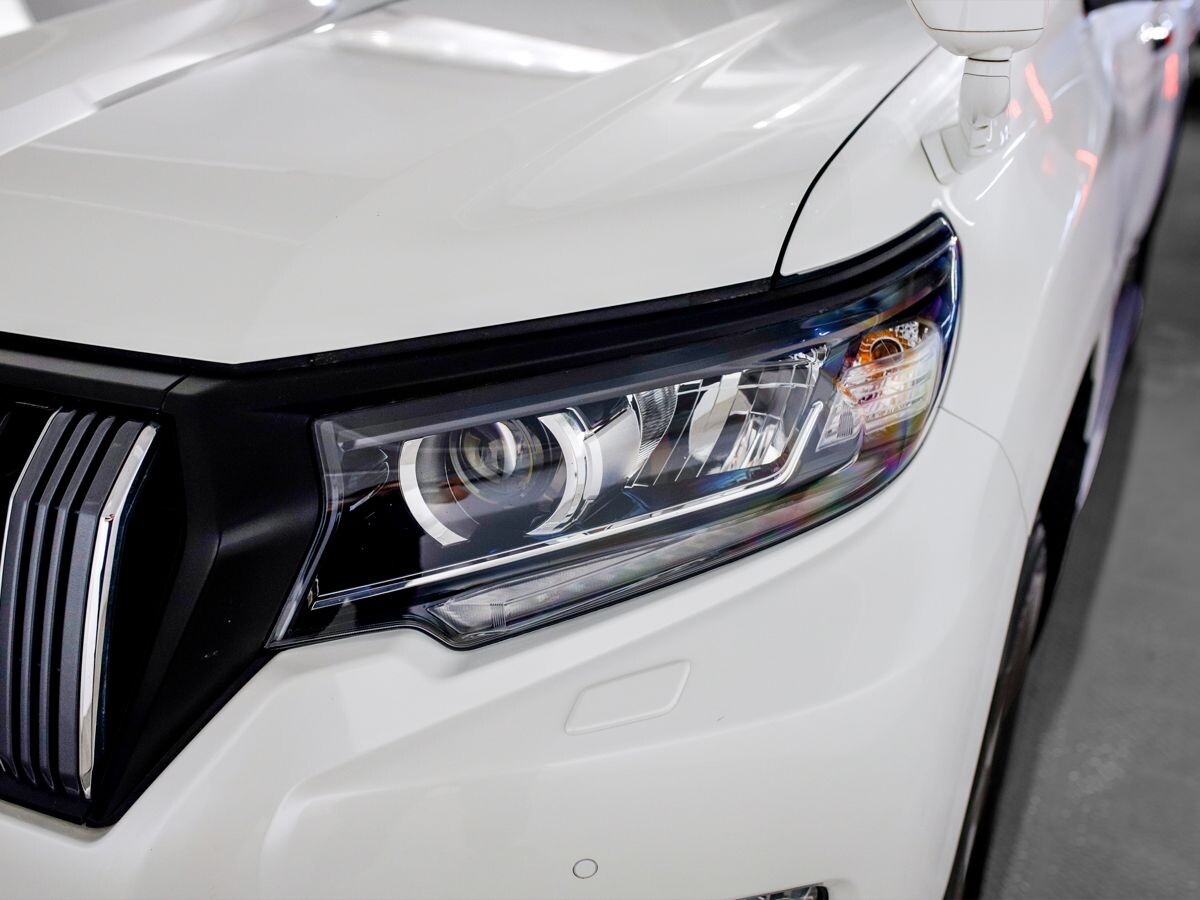 Toyota Land Cruiser Prado 2020 - фото автомобиля