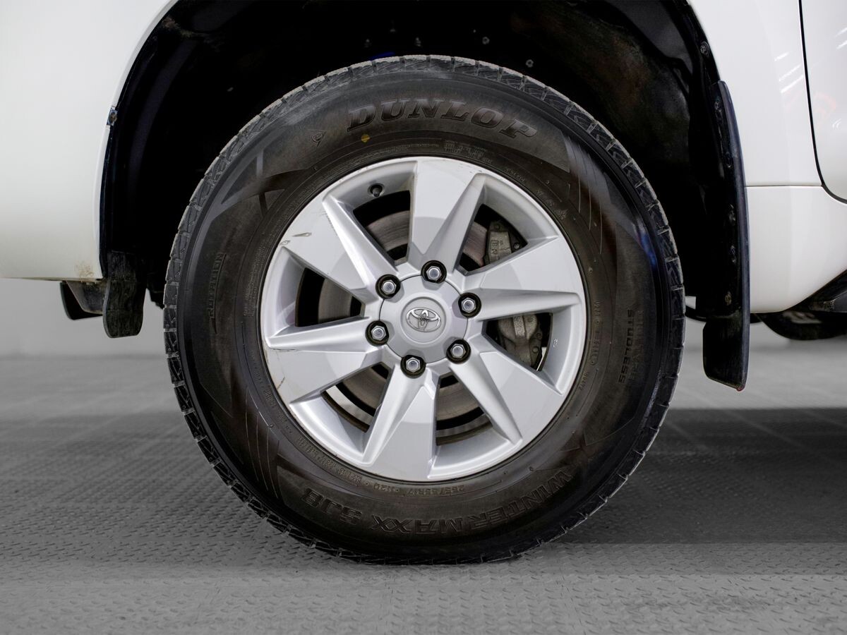 Toyota Land Cruiser Prado 2020 - фото автомобиля