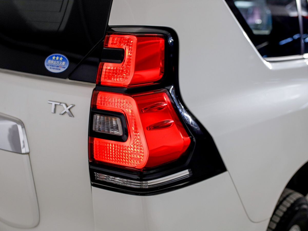 Toyota Land Cruiser Prado 2020 - фото автомобиля