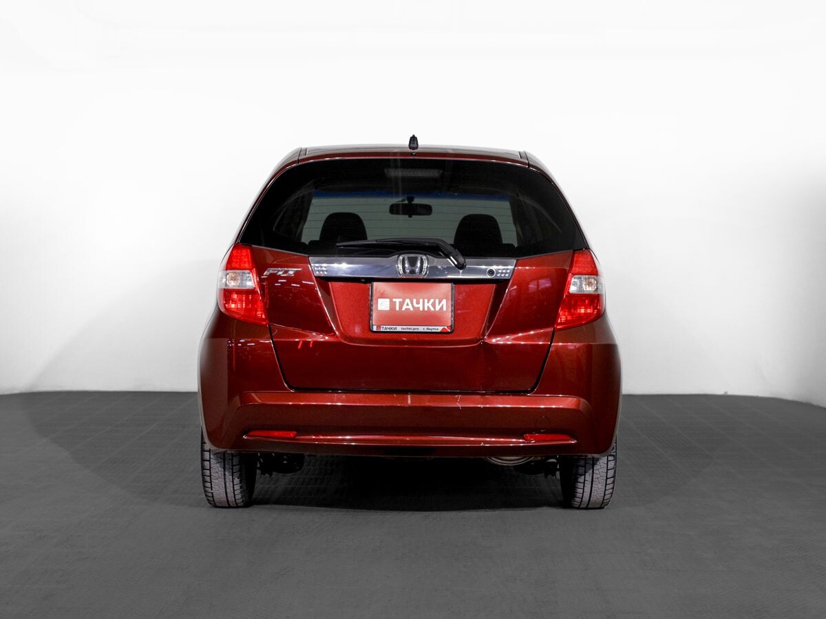 Honda Fit 2012 - фото автомобиля