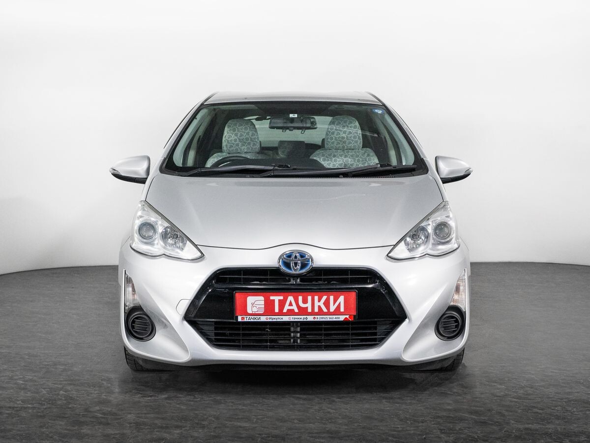 Toyota Aqua 2015 - фото автомобиля