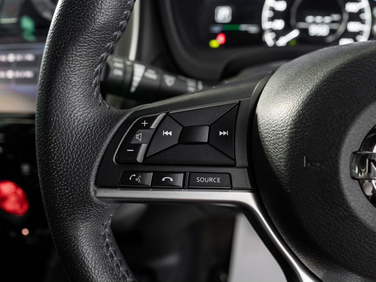 Nissan Note 2018 - фото автомобиля