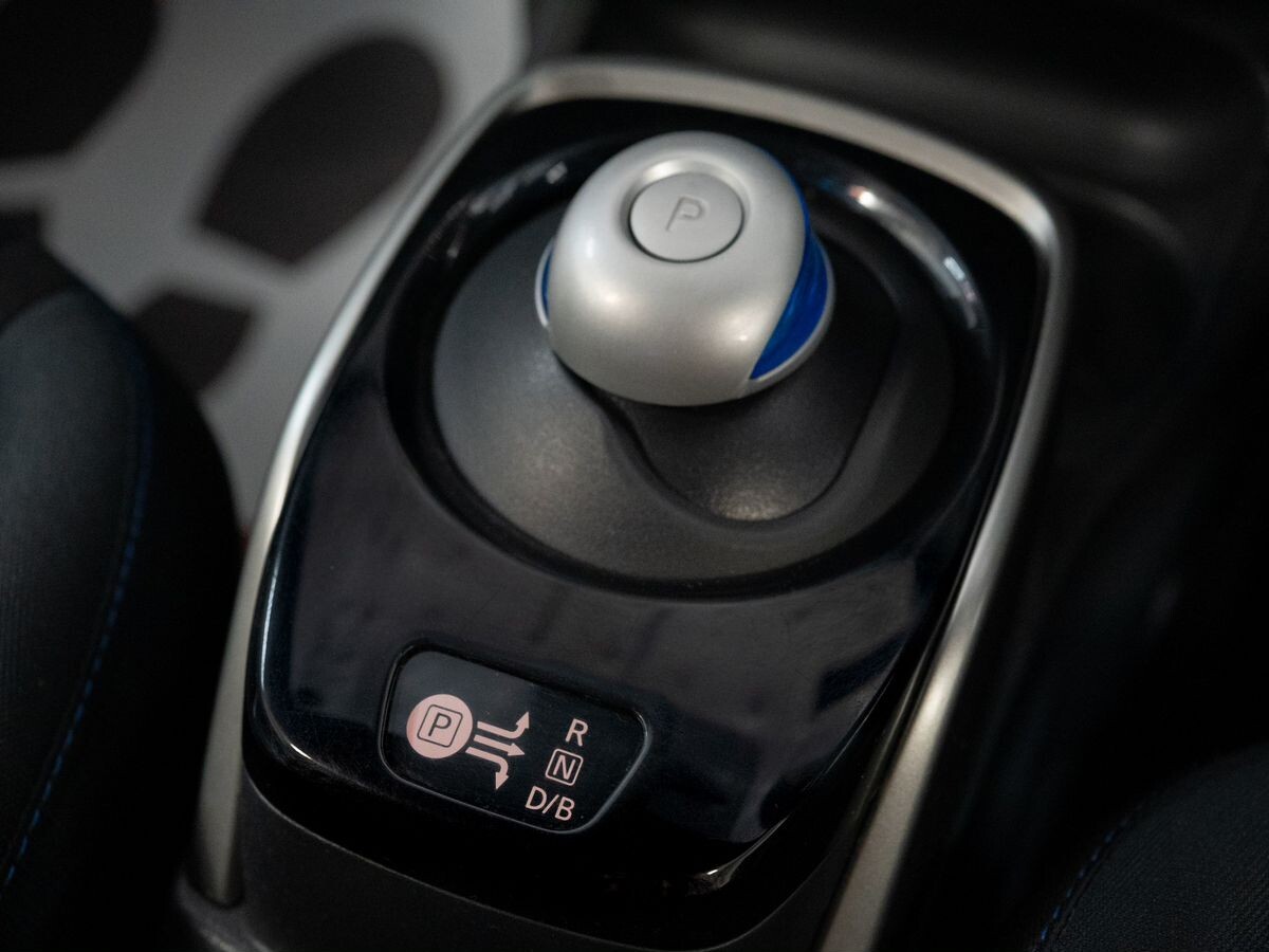 Nissan Note 2018 - фото автомобиля