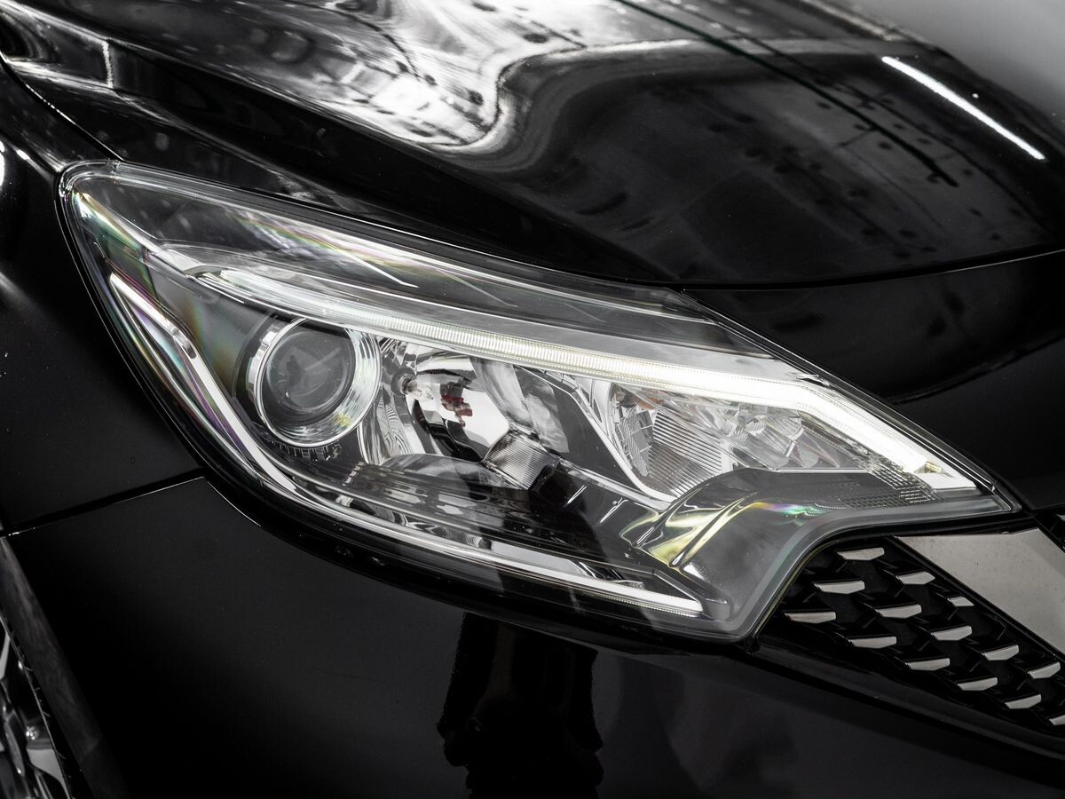 Nissan Note 2018 - фото автомобиля
