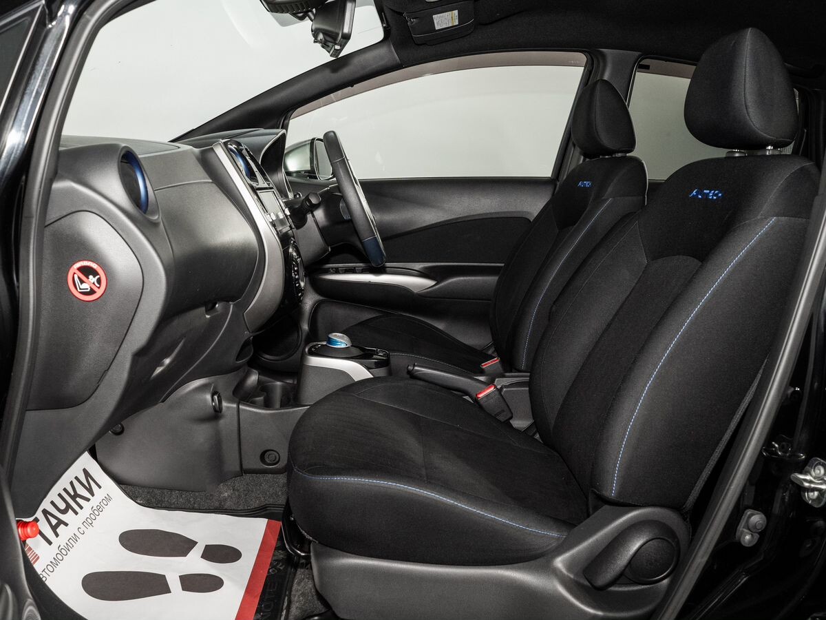 Nissan Note 2018 - фото автомобиля