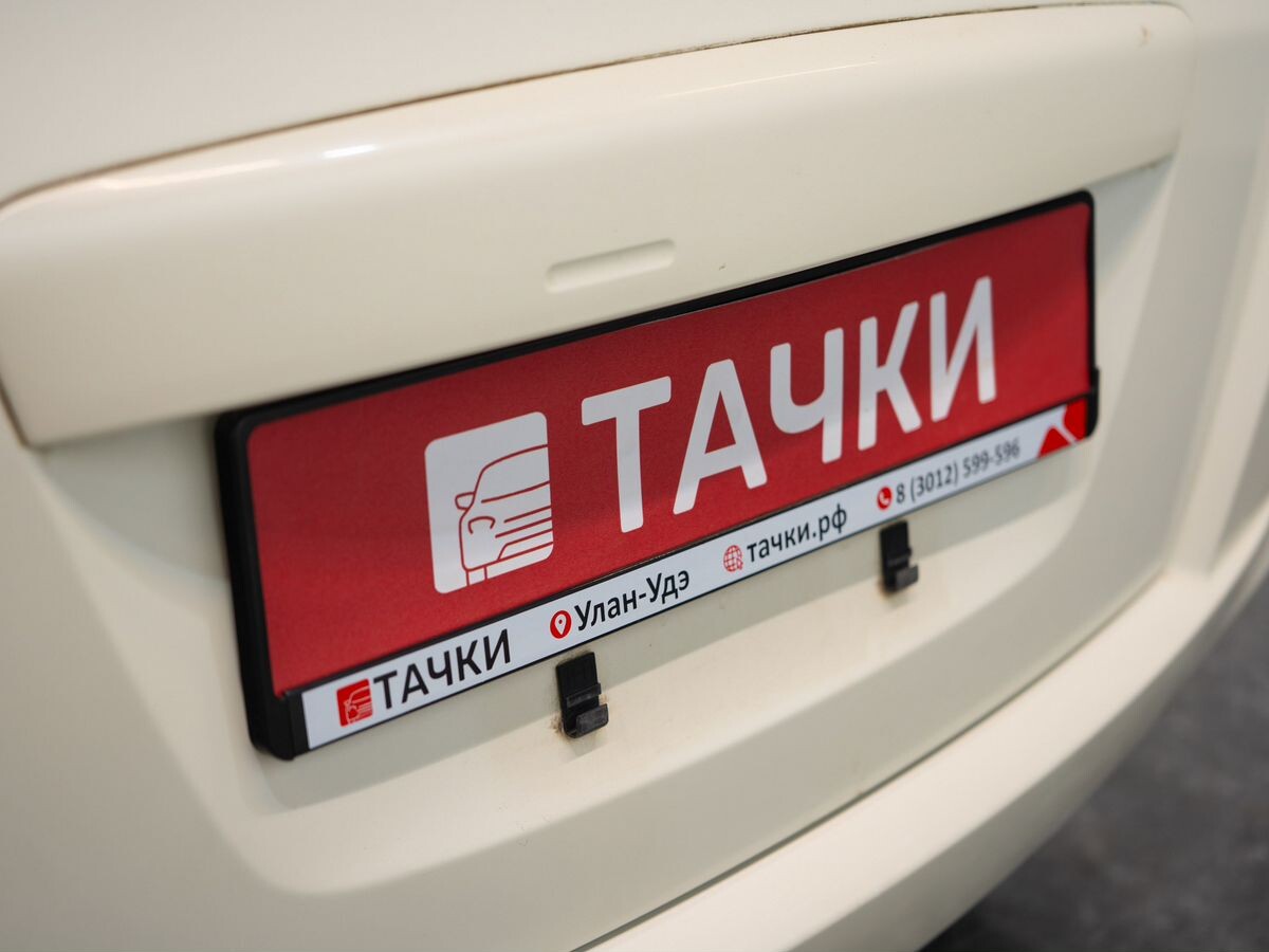 Honda Freed Spike 2010 - фото автомобиля