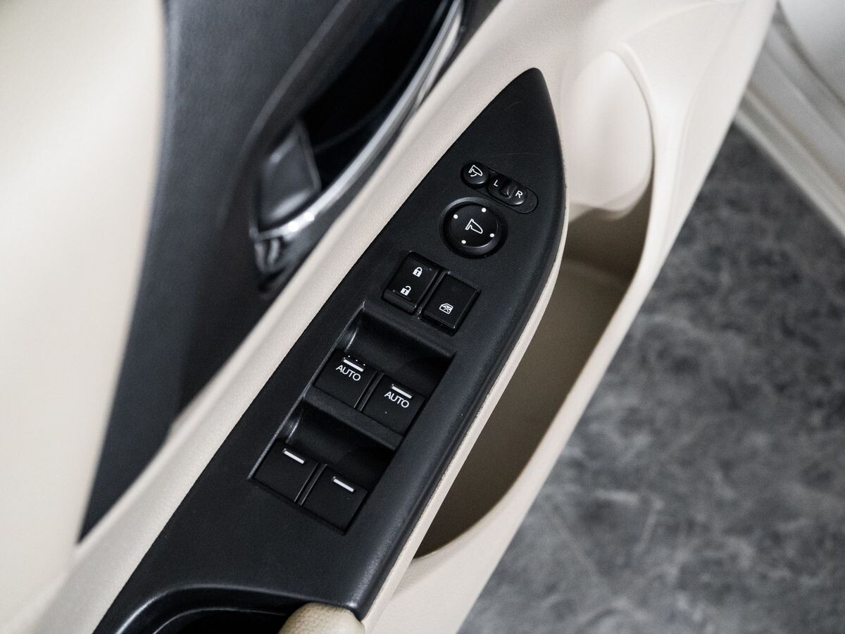 Honda Accord 2013 - фото автомобиля