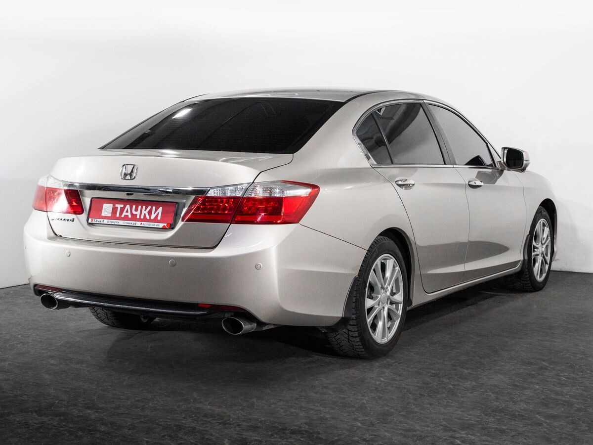 Honda Accord 2013 - фото автомобиля