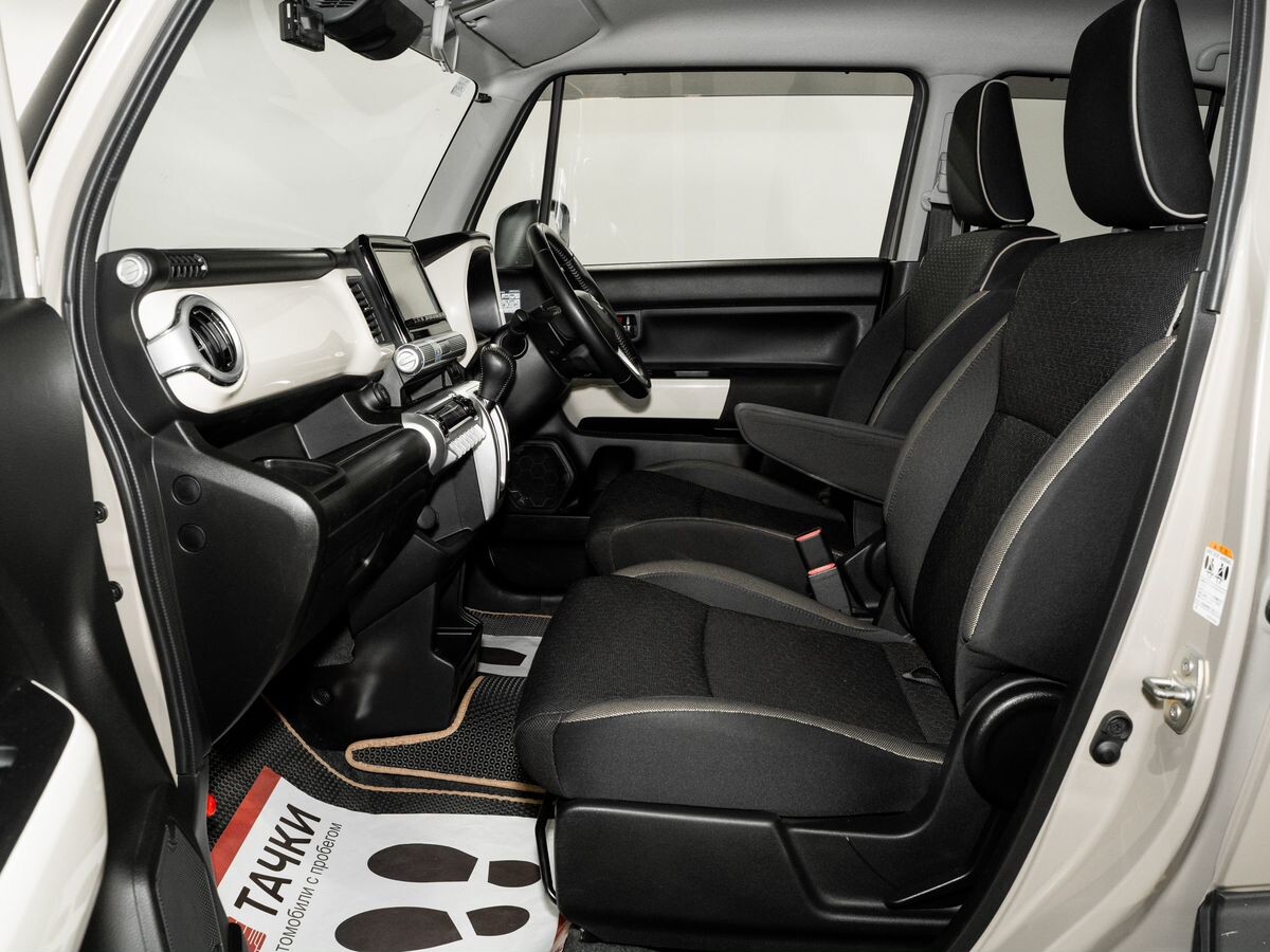 Suzuki Xbee 2021 - фото автомобиля