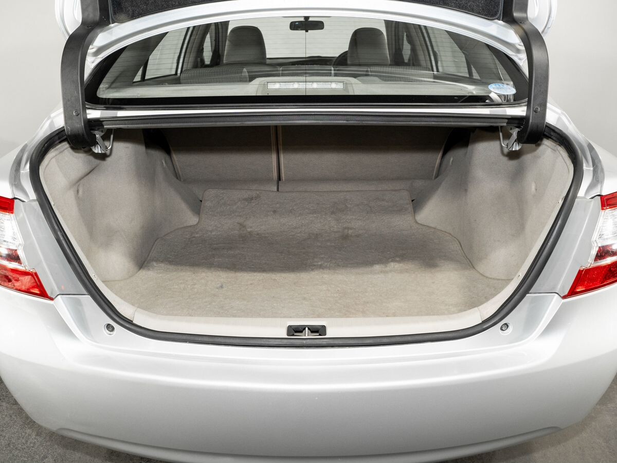 Toyota Premio 2010 - фото автомобиля