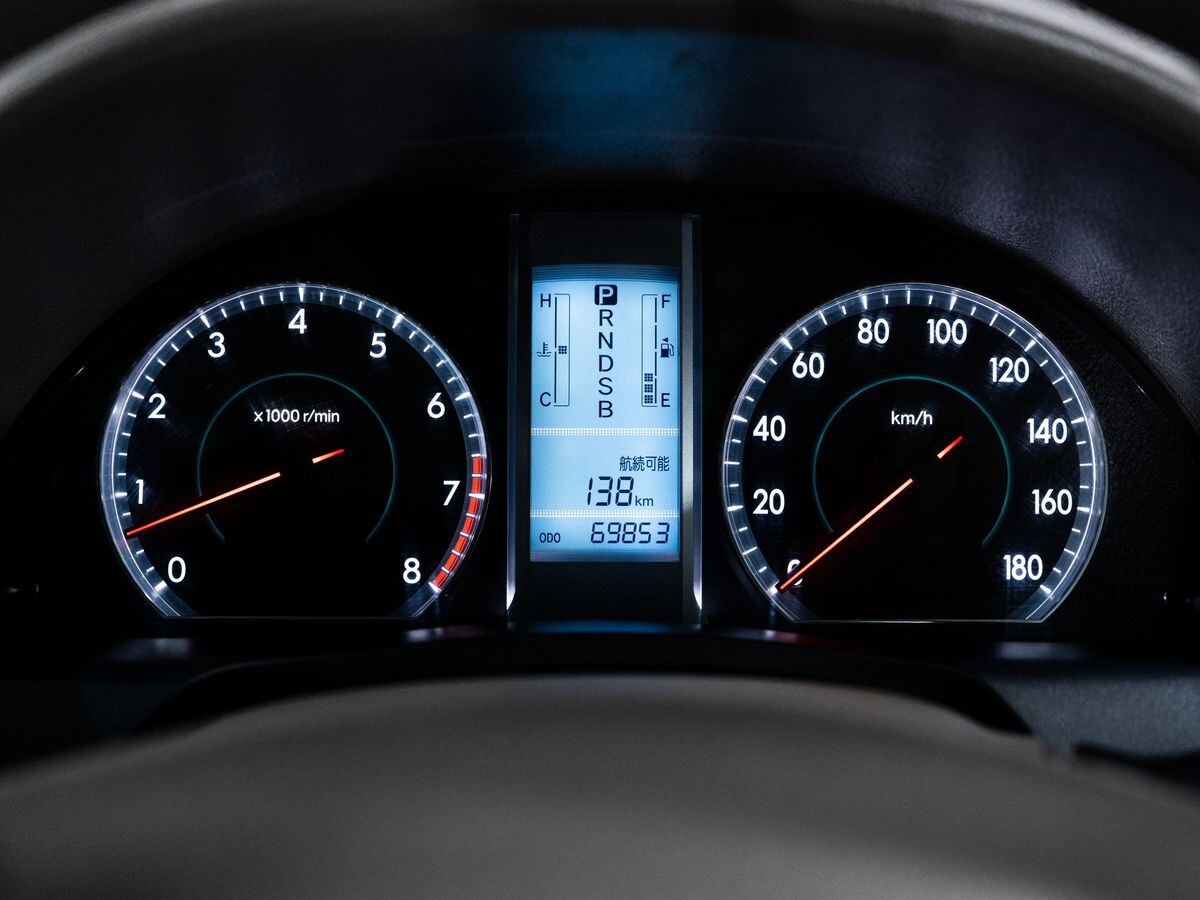 Toyota Premio 2010 - фото автомобиля