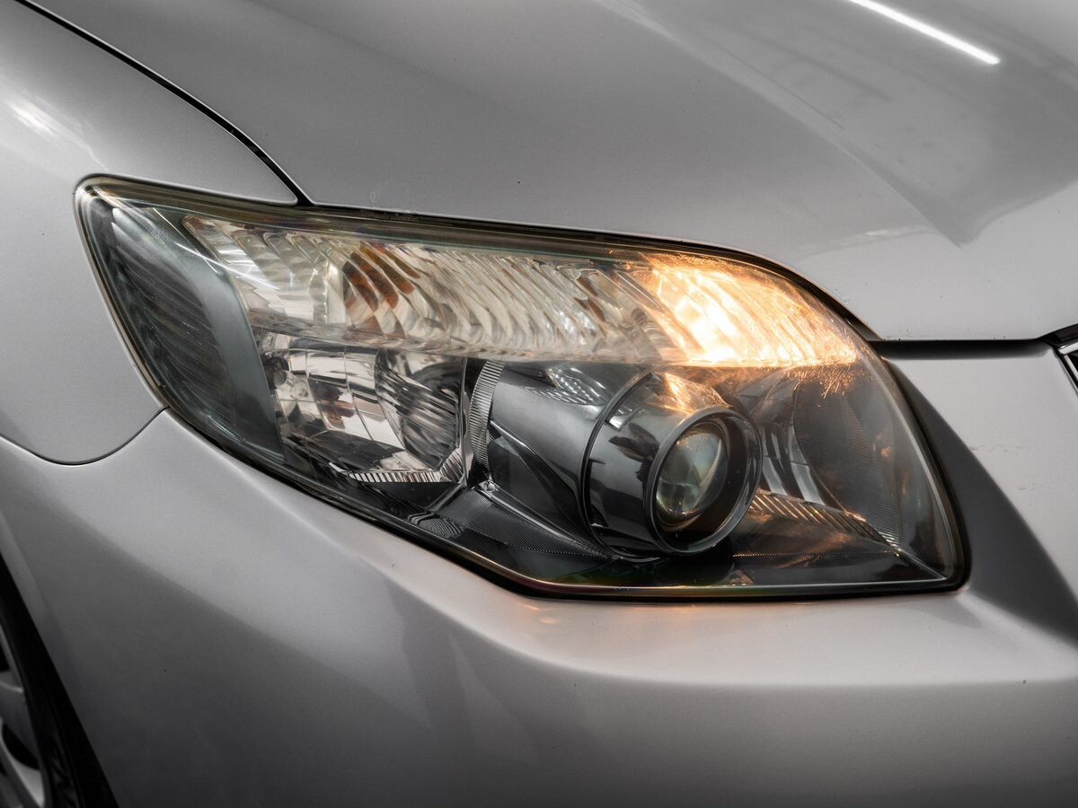 Toyota Corolla Fielder 2008 - фото автомобиля