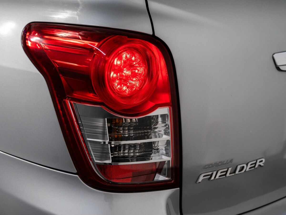 Toyota Corolla Fielder 2008 - фото автомобиля