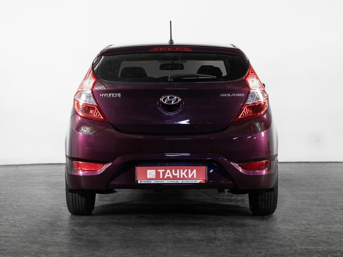 Hyundai Solaris 2011 - фото автомобиля