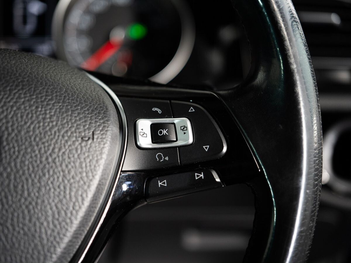 Volkswagen Golf 2014 - фото автомобиля