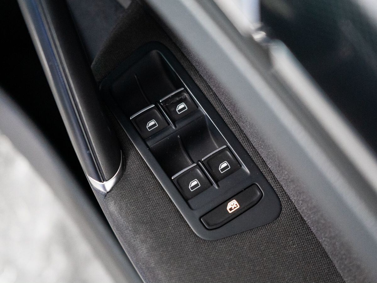 Volkswagen Golf 2014 - фото автомобиля