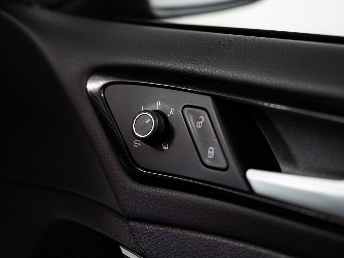 Volkswagen Golf 2014 - фото автомобиля