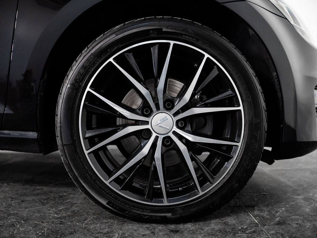 Volkswagen Golf 2014 - фото автомобиля