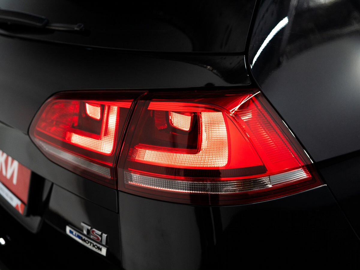 Volkswagen Golf 2014 - фото автомобиля