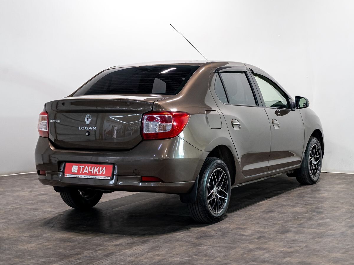Renault Logan 2018 - фото автомобиля