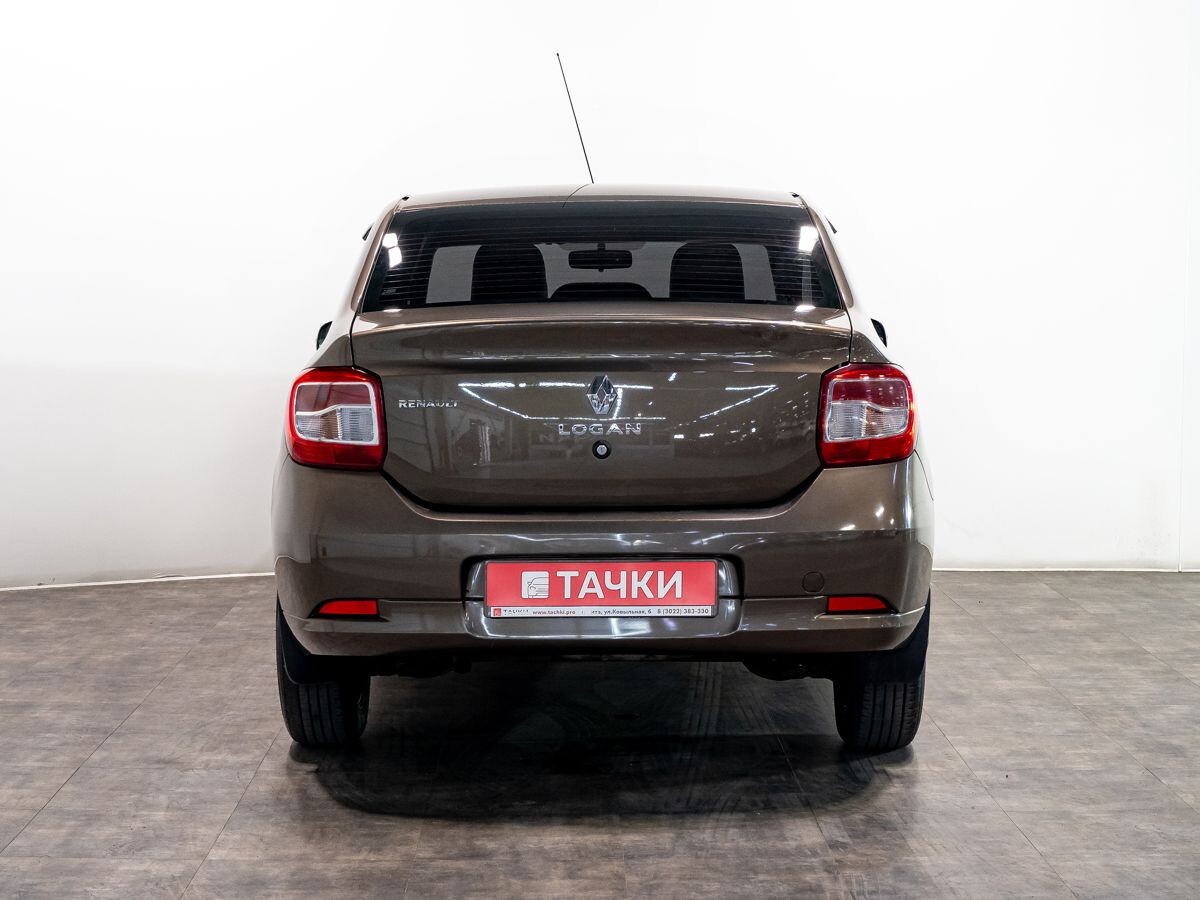 Renault Logan 2018 - фото автомобиля