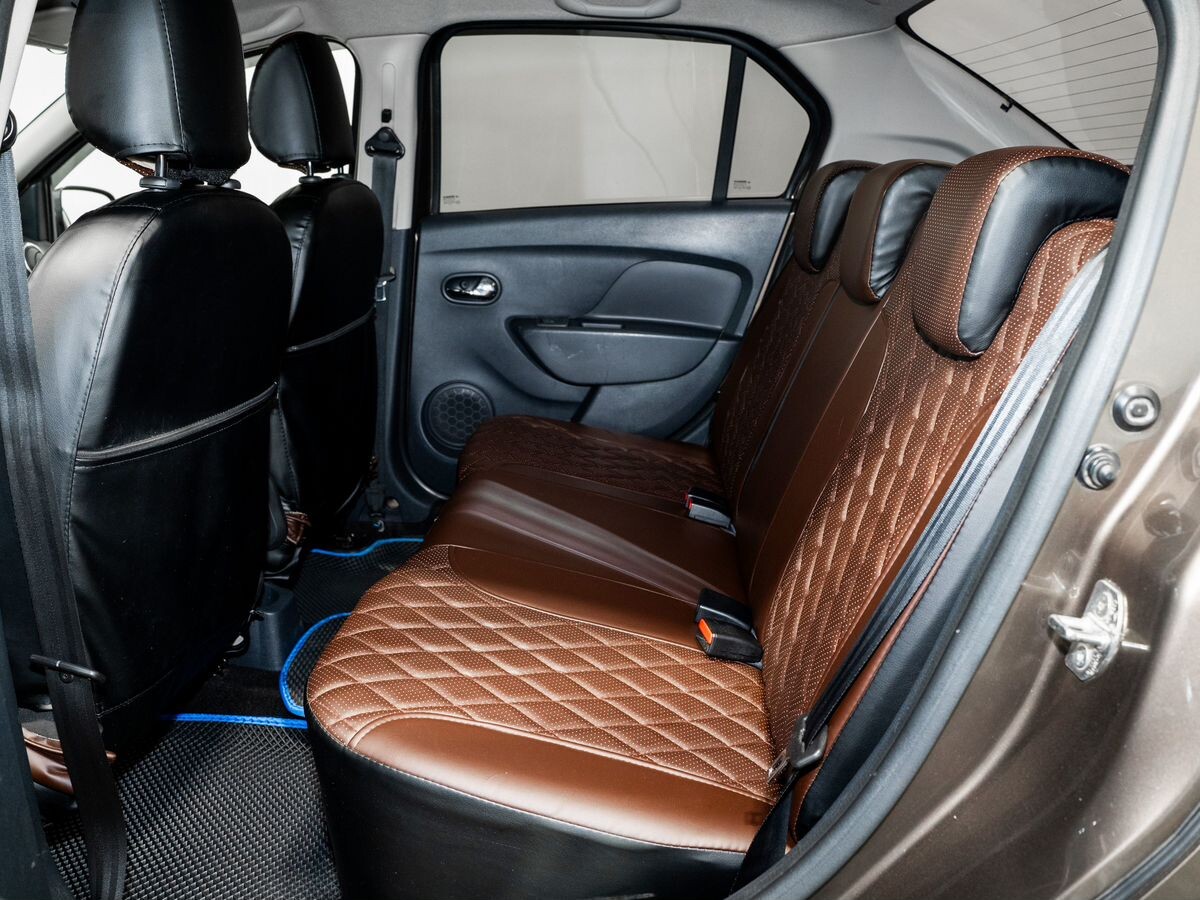 Renault Logan 2018 - фото автомобиля