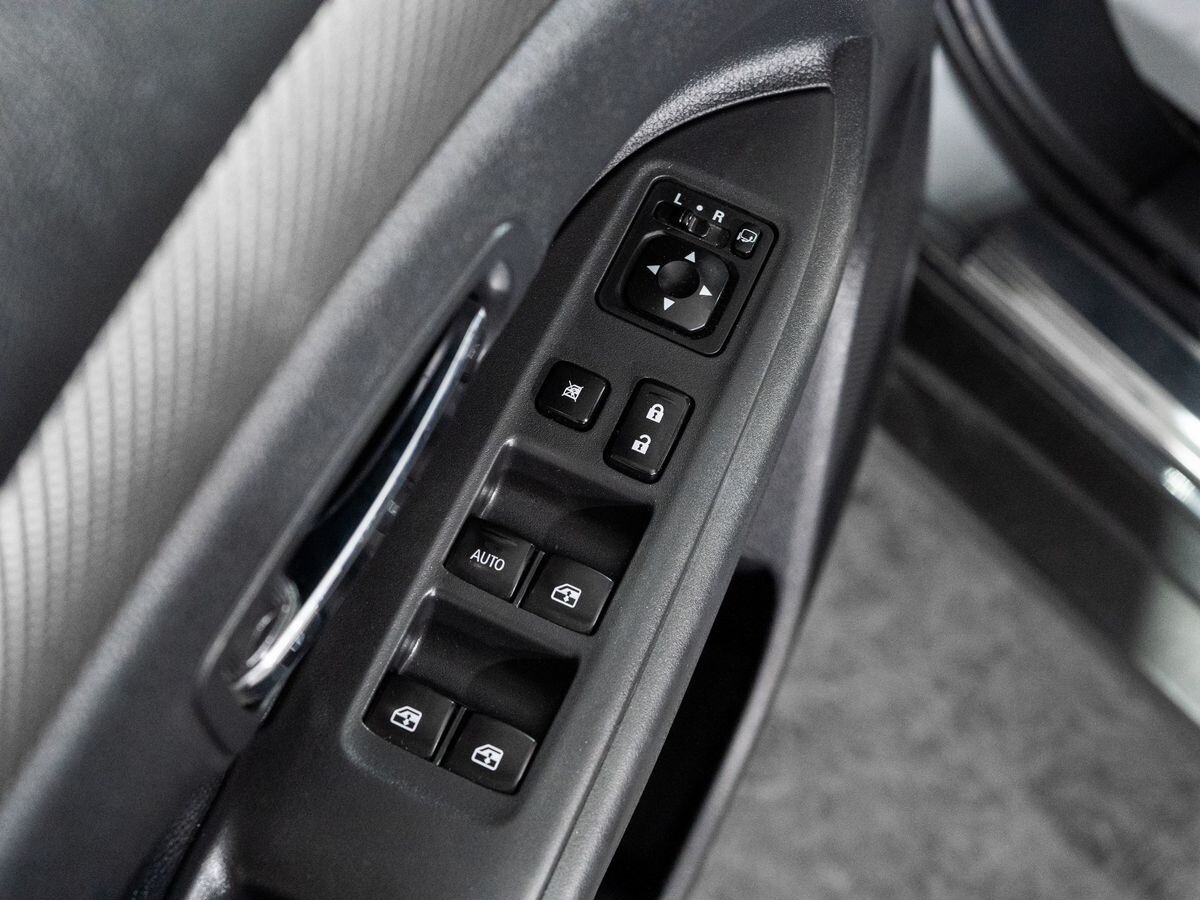 Mitsubishi Outlander 2015 - фото автомобиля