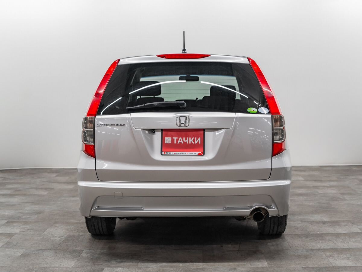 Honda Stream 2006 - фото автомобиля