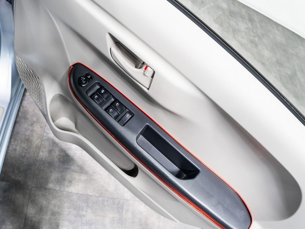 Toyota Passo 2016 - фото автомобиля