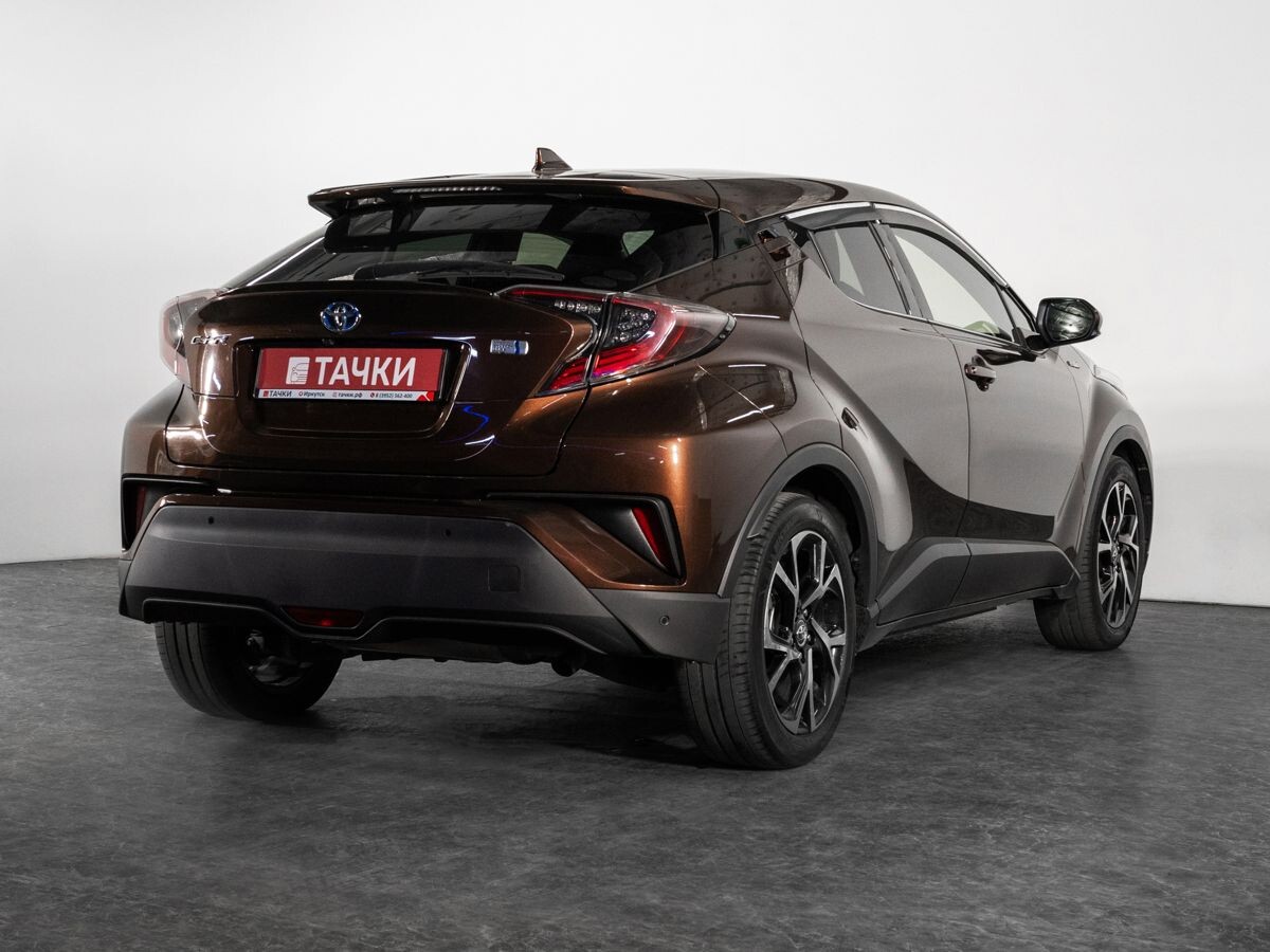 Toyota C-HR 2017 - фото автомобиля