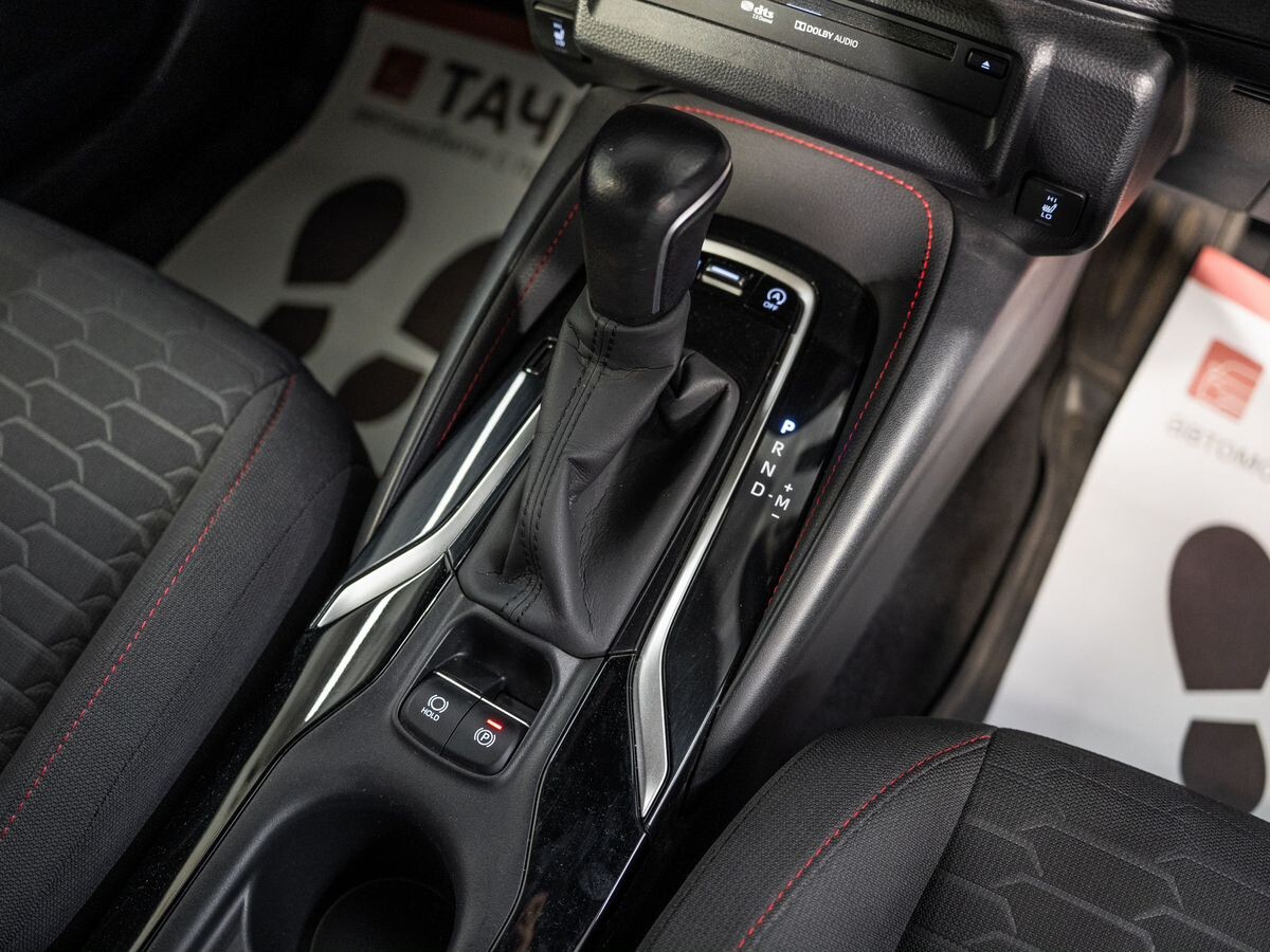 Toyota Corolla 2020 - фото автомобиля