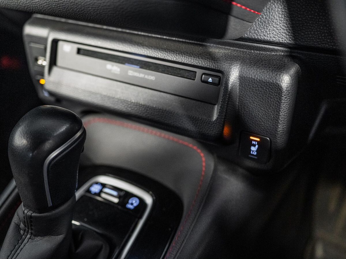 Toyota Corolla 2020 - фото автомобиля