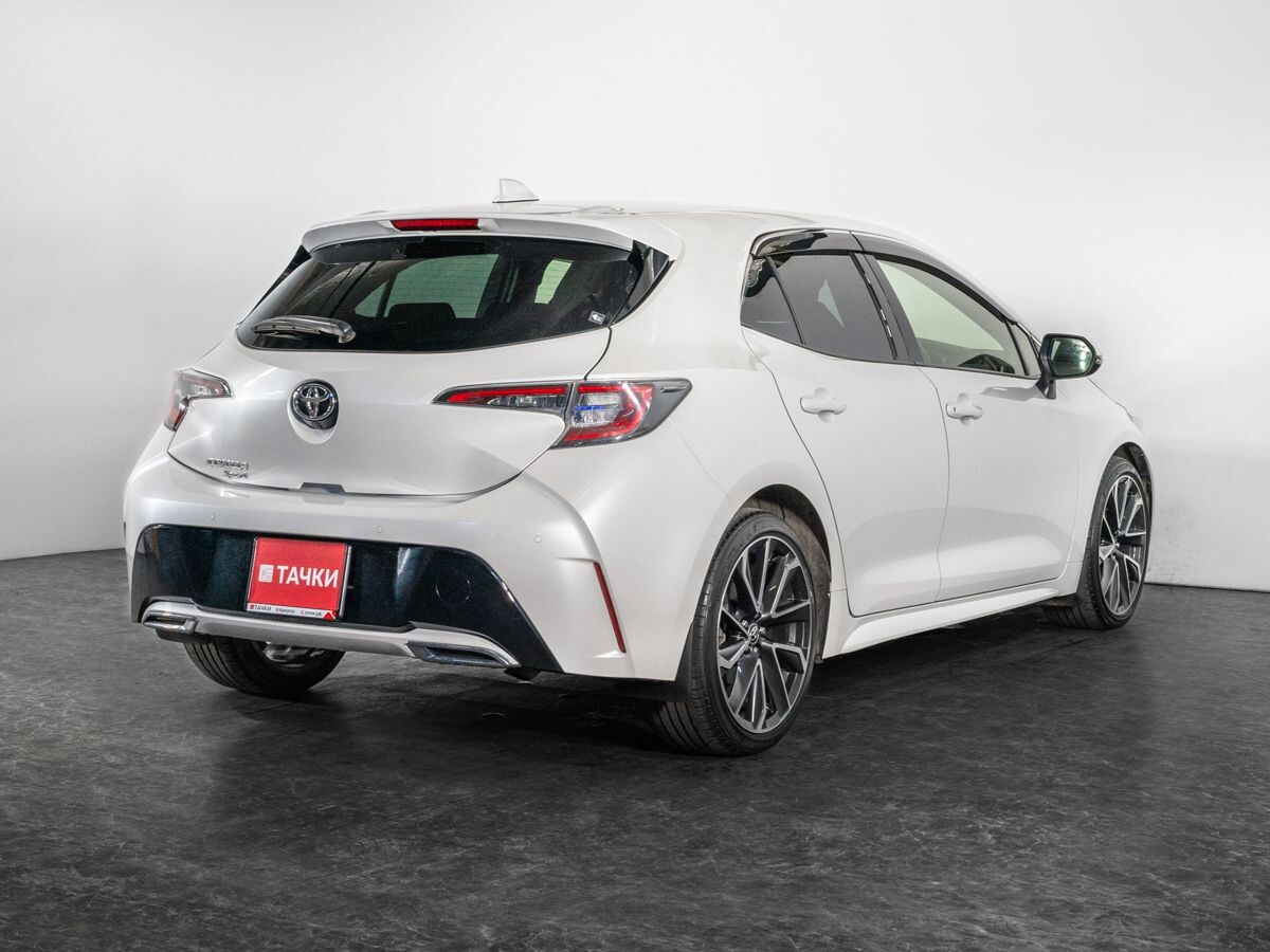 Toyota Corolla 2020 - фото автомобиля