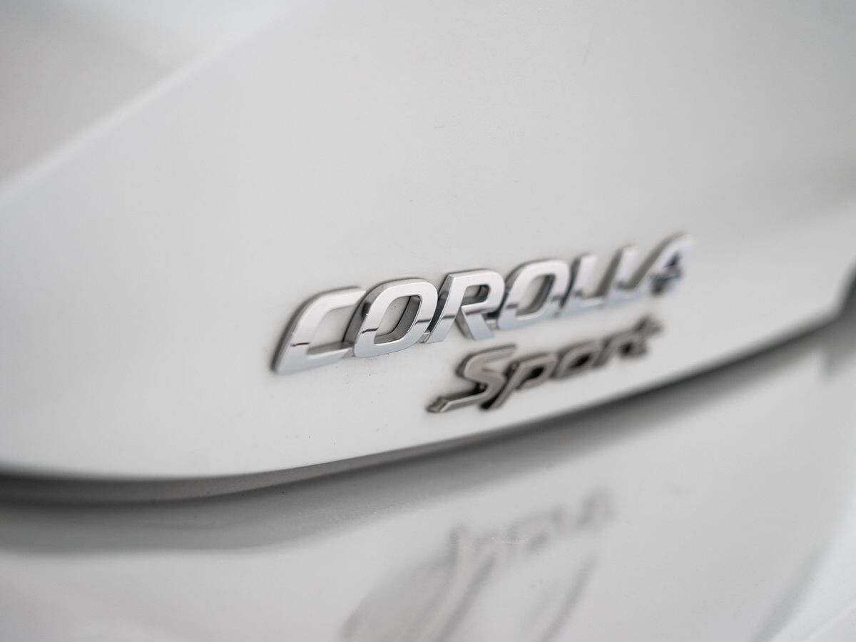 Toyota Corolla 2020 - фото автомобиля